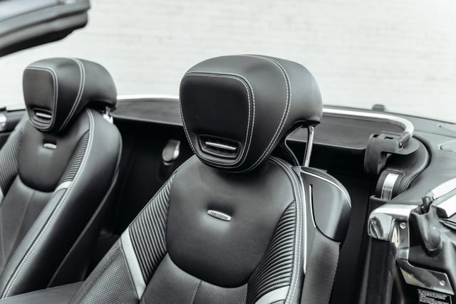 Used 2011 Mercedes-Benz SL 550 image 23
