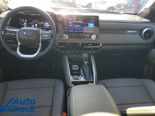 Used 2026 Chevrolet Colorado ZR2 w/ Technology Package AWD/4WD image 12