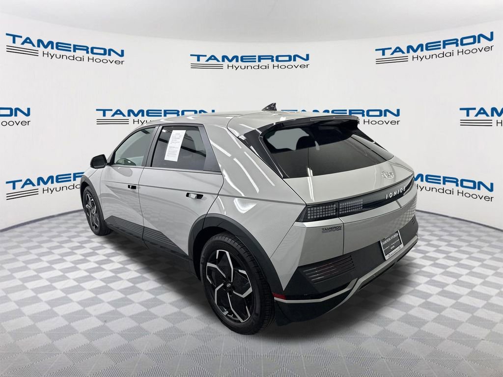 Used 2024 Hyundai Ioniq 5 SEL RWD image 3