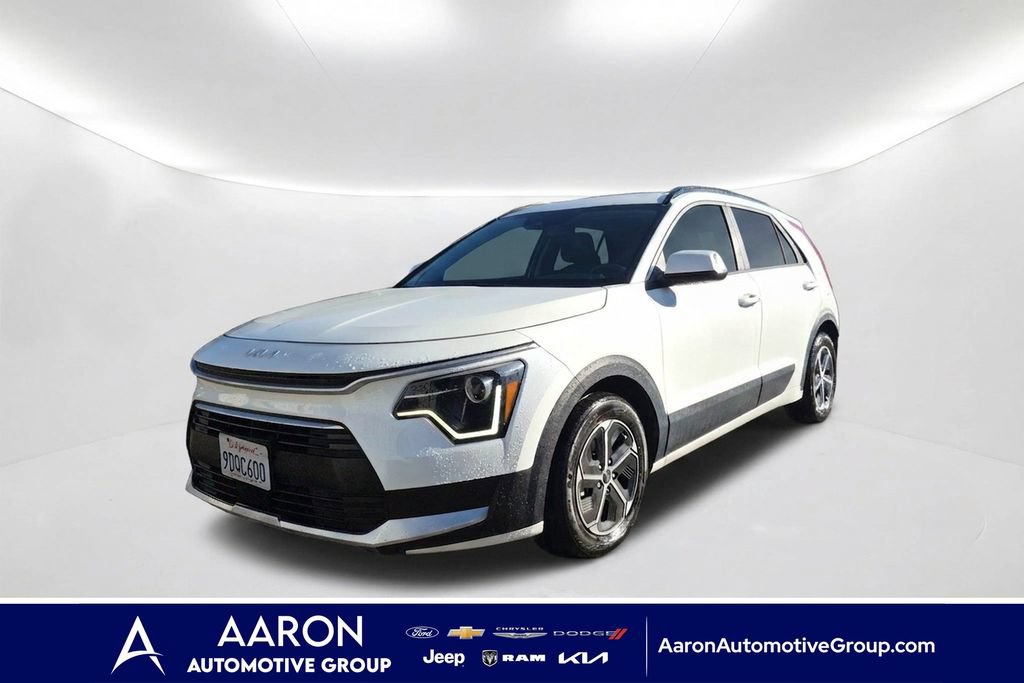 Used 2023 Kia Niro EX
