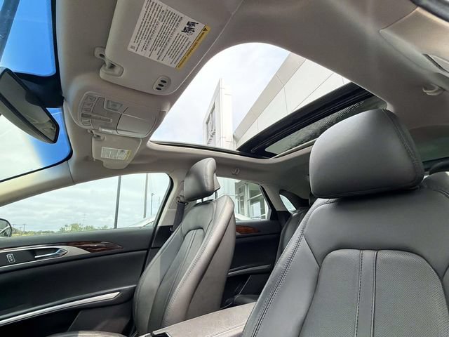 Used 2013 Lincoln MKZ AWD image 18
