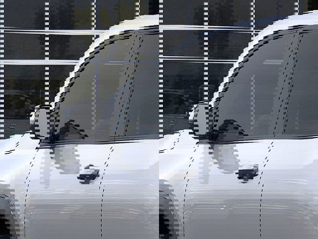 New 2026 Chevrolet Equinox LT w/ Convenience Package II image 12