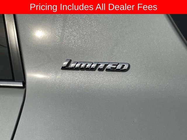 Used 2018 Toyota 4Runner Limited AWD/4WD image 11