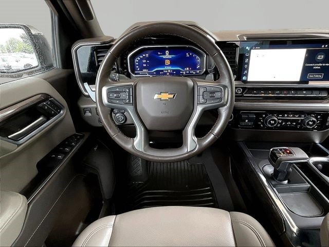 Used 2023 Chevrolet Silverado 1500 LTZ AWD/4WD image 9