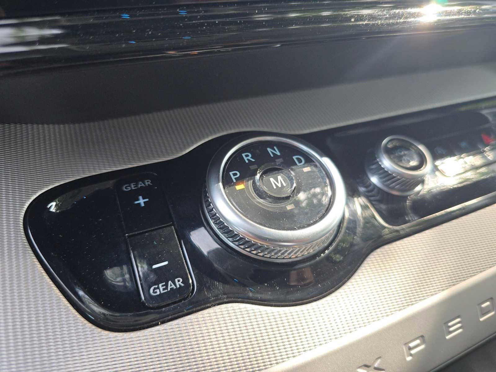 Used 2025 Ford Expedition Active AWD/4WD image 36