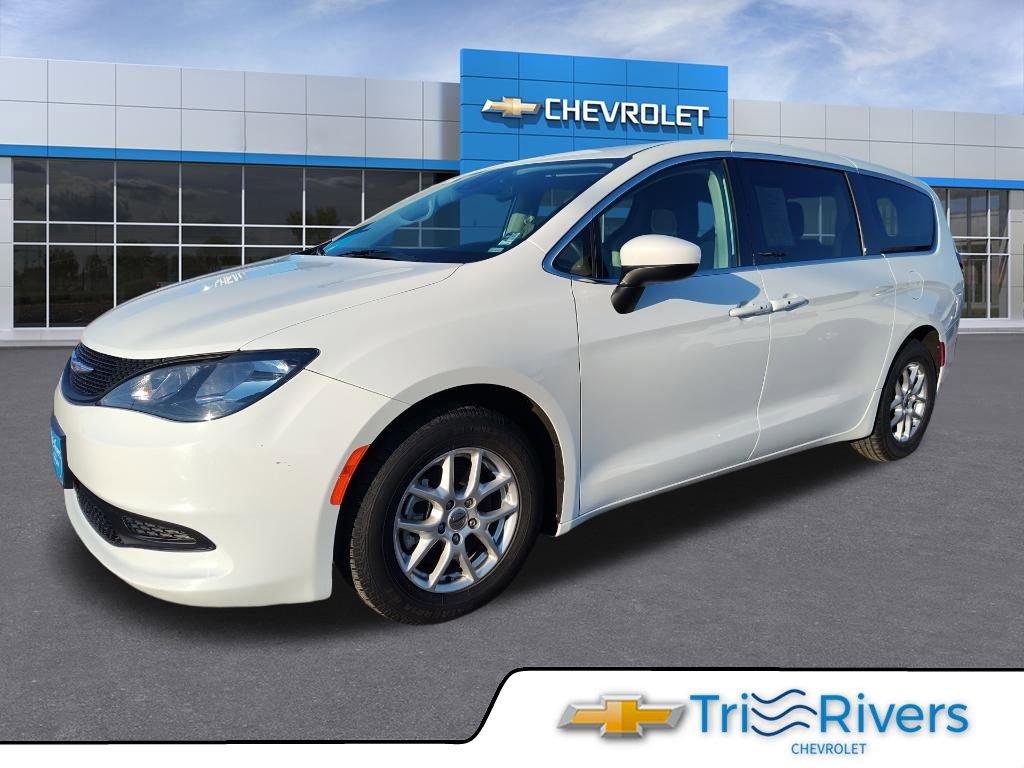 Used 2023 Chrysler Voyager LX