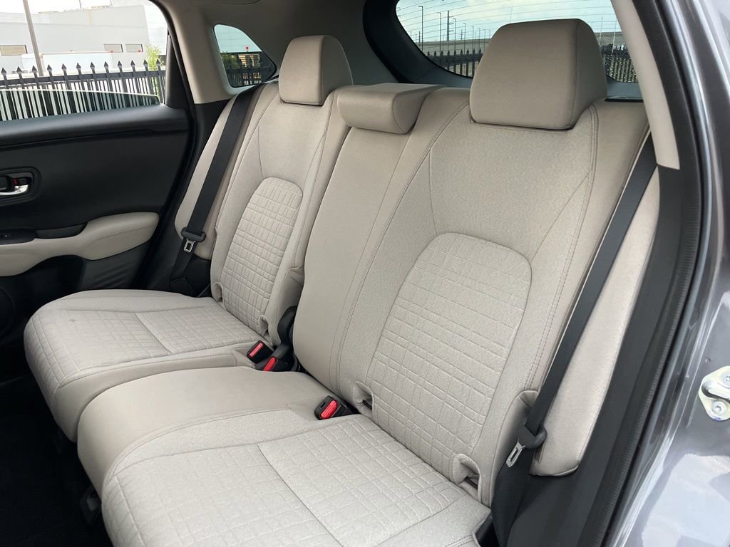 Certified 2025 Honda HR-V LX image 26