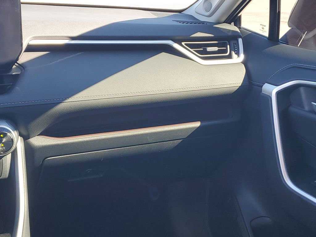 Used 2024 Toyota RAV4 Limited image 26