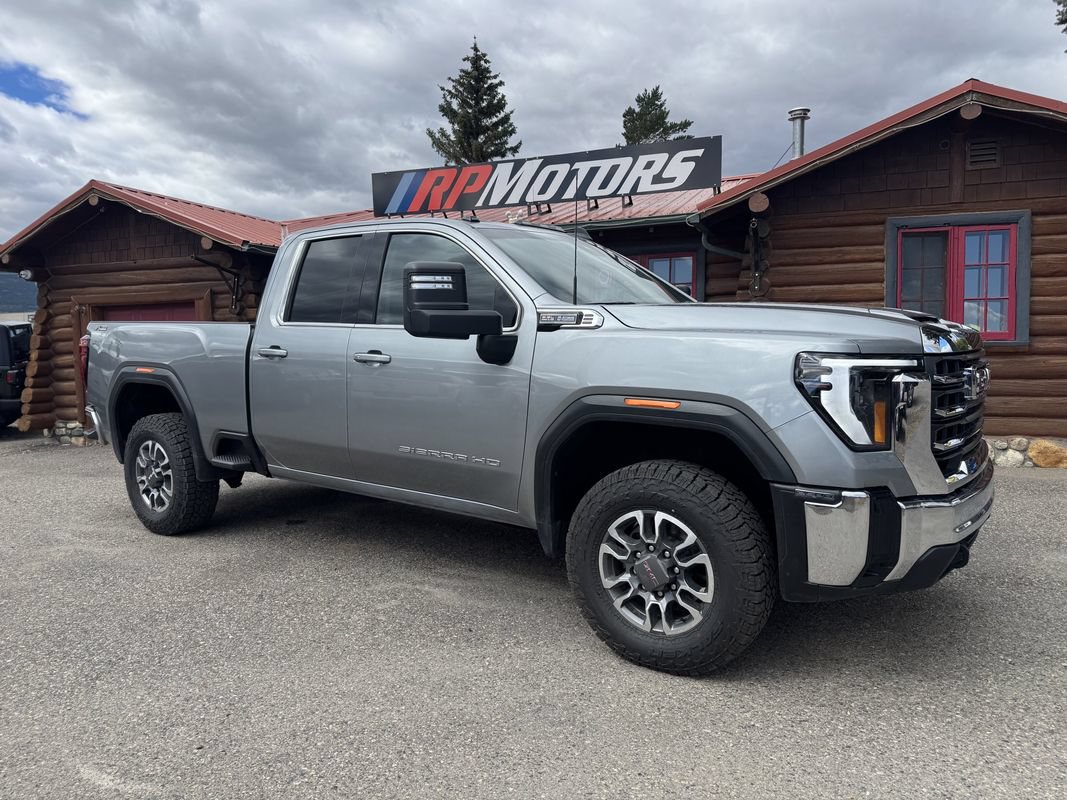 Used 2024 GMC Sierra 2500 SLE AWD/4WD image 2