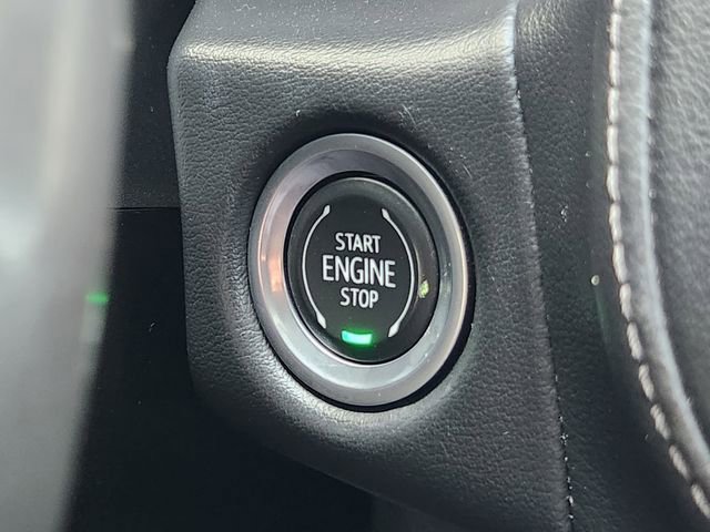 Used 2022 Chevrolet Suburban LT image 17