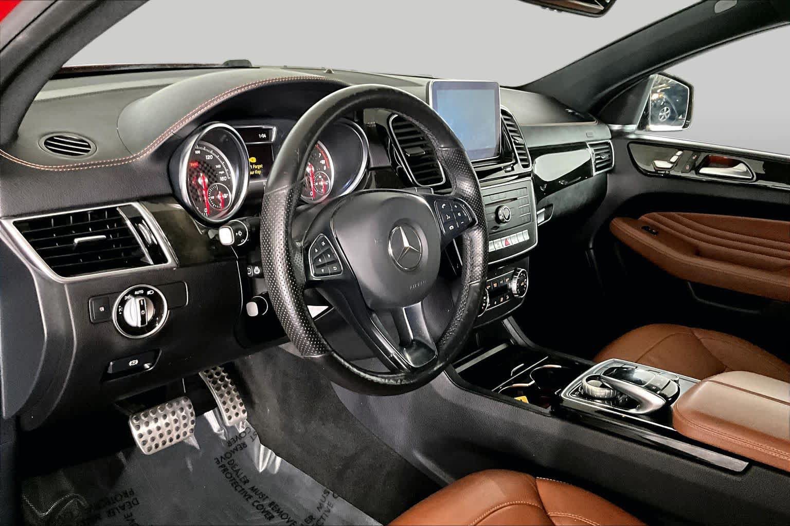 Certified 2016 Mercedes-Benz GLE 450 4MATIC Coupe w/ Parking Assist Package image 18