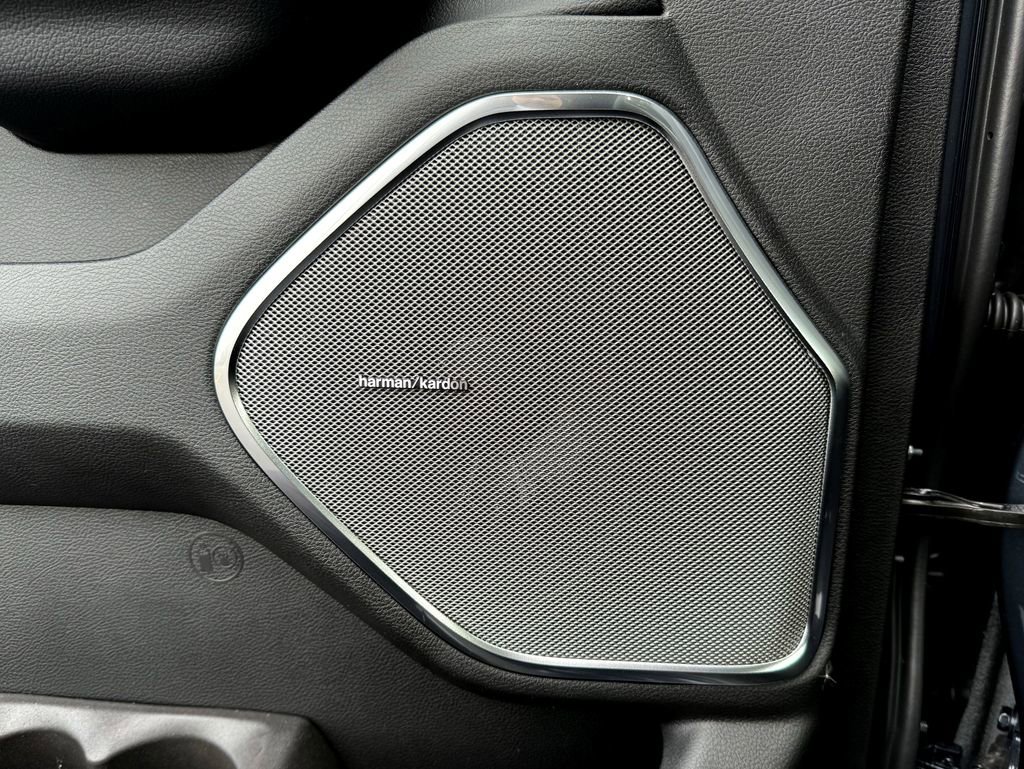 New 2026 RAM 1500 Laramie w/ Night Edition image 15