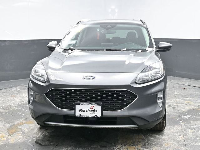 Used 2022 Ford Escape Titanium image 2