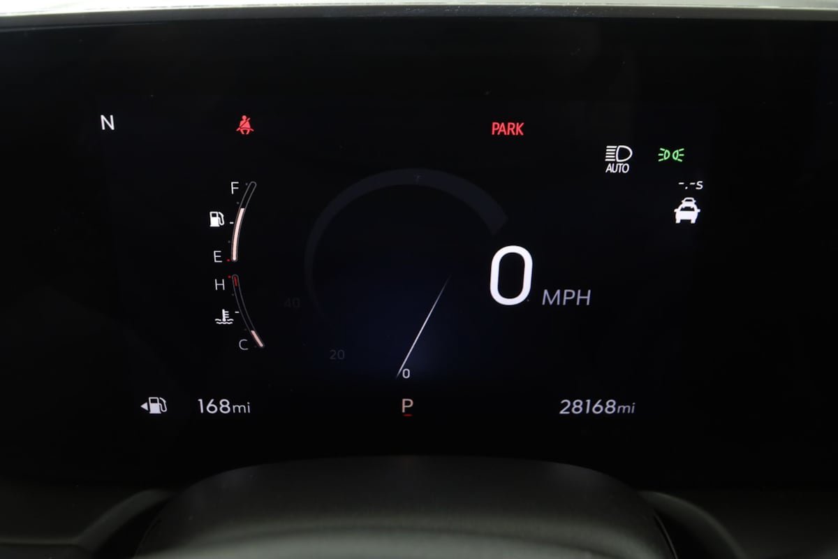 Used 2025 Buick Encore GX Sport Touring AWD/4WD image 18