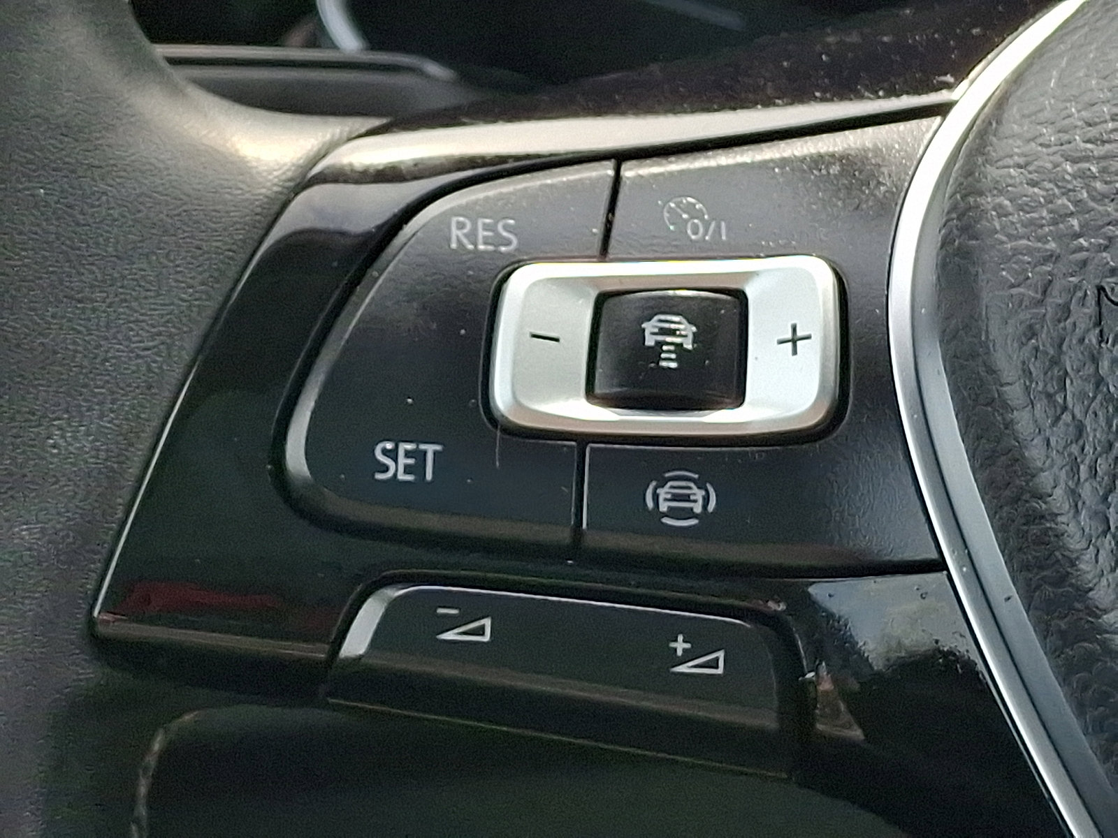 Used 2021 Volkswagen Jetta SEL image 22