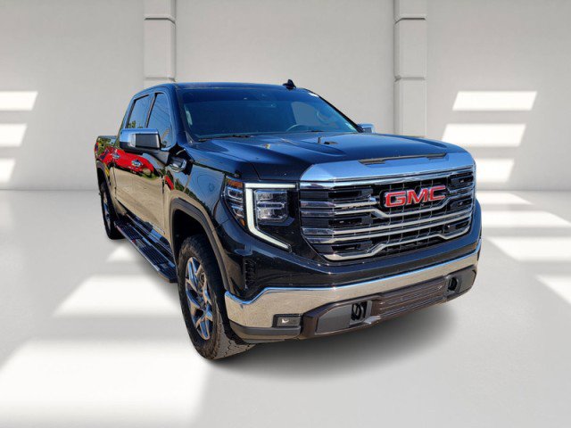 Used 2022 GMC Sierra 1500 SLT image 3