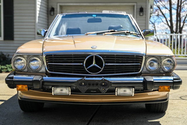 Used 1988 Mercedes-Benz 560 SL image 13