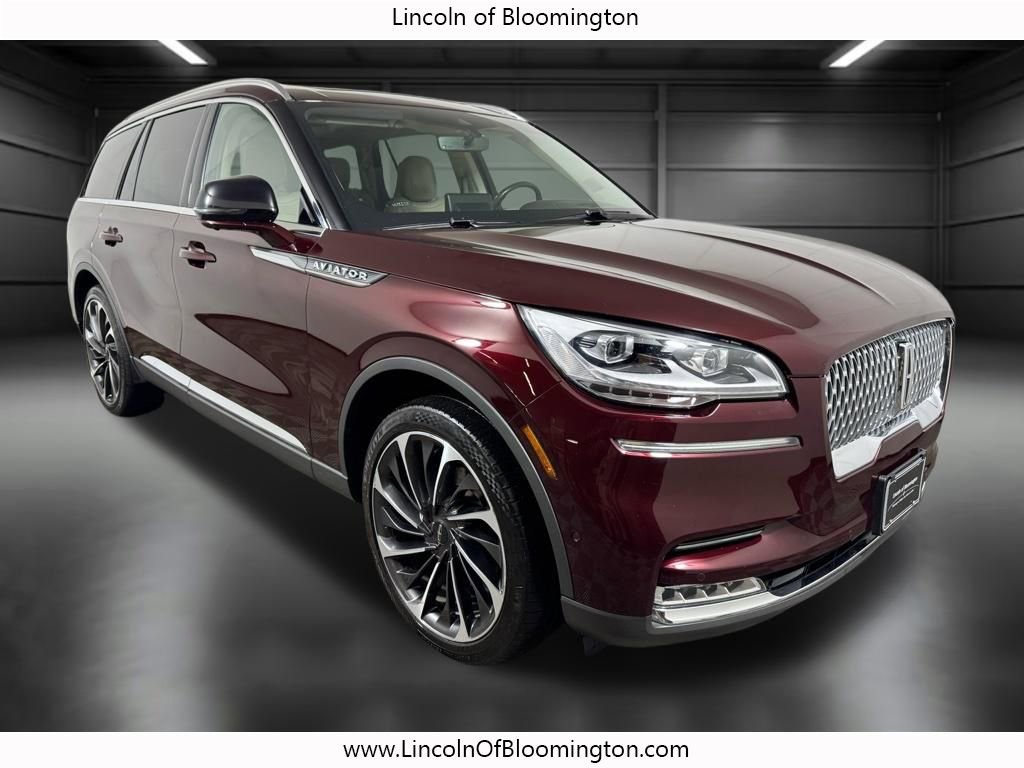 Used 2021 Lincoln Aviator Reserve w/ Equipment Group 202A image 11