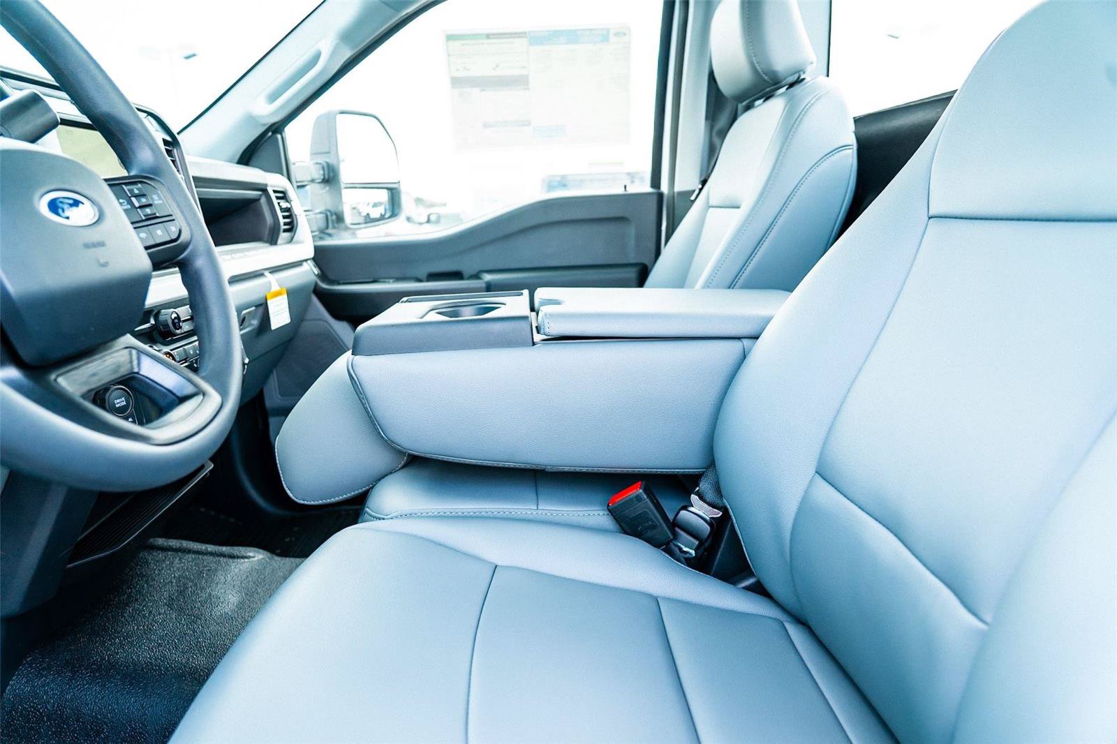 New 2026 Ford F250 XL AWD/4WD image 12