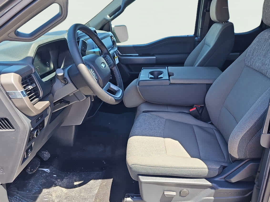 New 2025 Ford F150 XLT w/ Equipment Group 301A Standard image 8