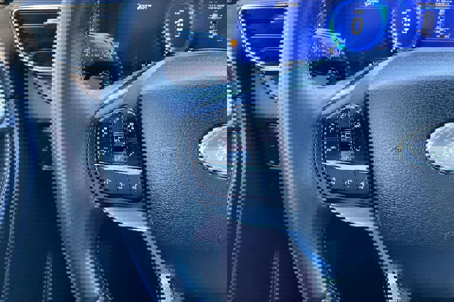 Used 2020 Ford Explorer Platinum w/ Premium Technology Package image 43