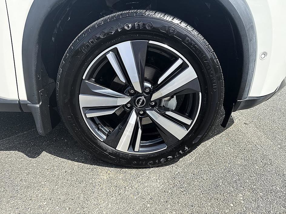 Certified 2022 Nissan Rogue SL w/ SL Premium Package image 12