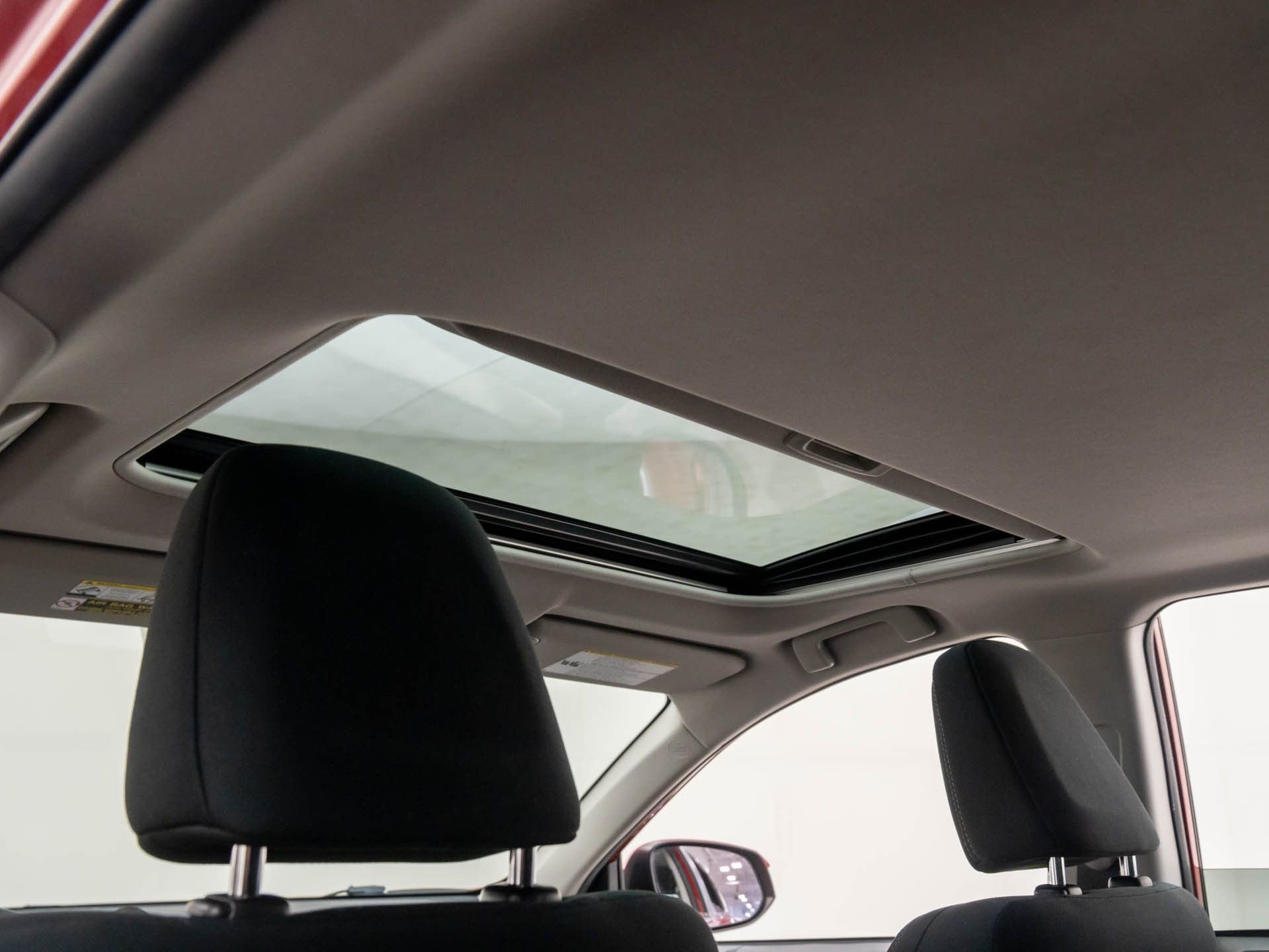 Used 2015 Toyota RAV4 XLE image 16