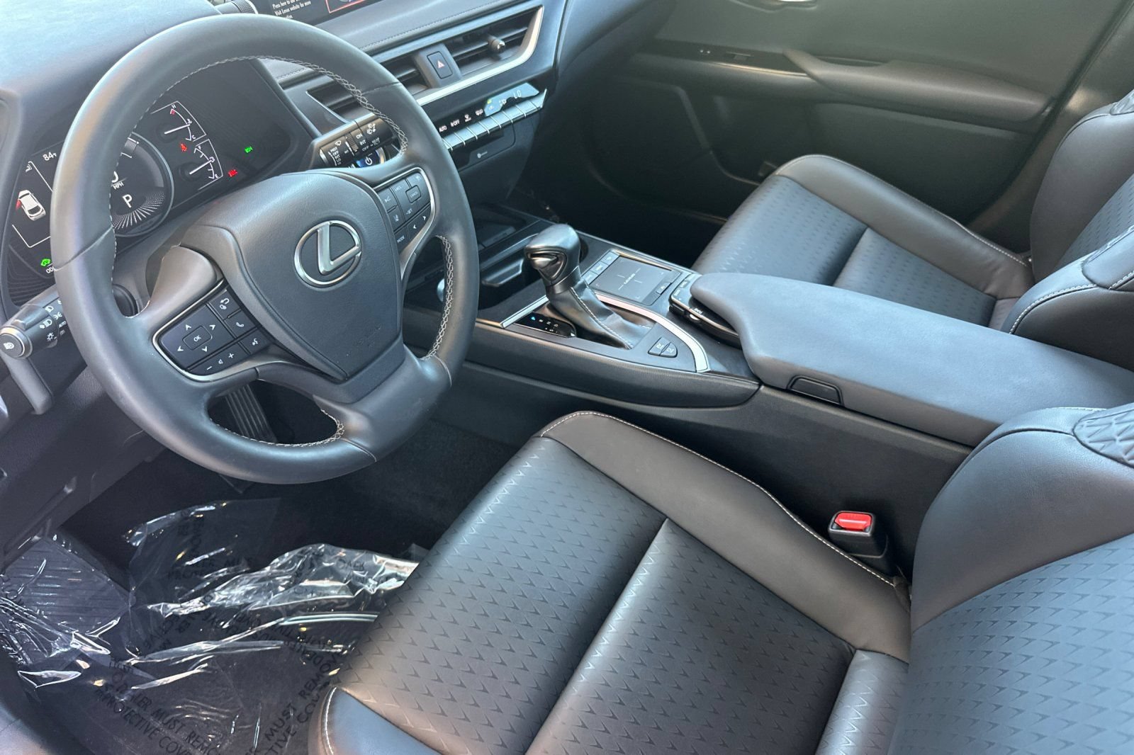 Used 2020 Lexus UX 250h w/ Accessory Package 2 AWD/4WD image 11