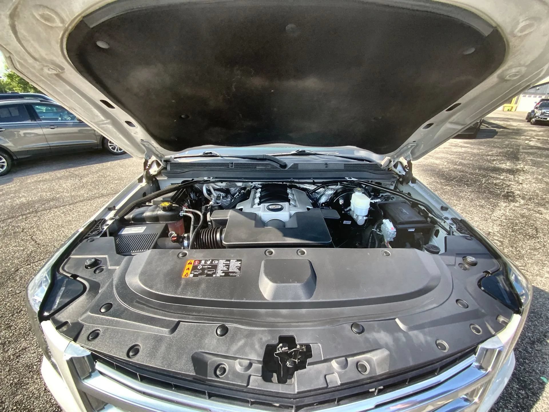 Used 2017 Cadillac Escalade Platinum RWD image 18