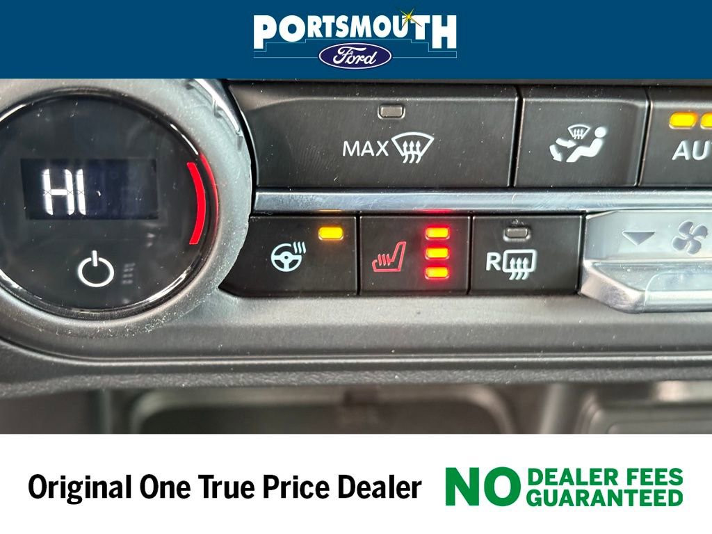 New 2025 Ford Bronco Badlands image 15