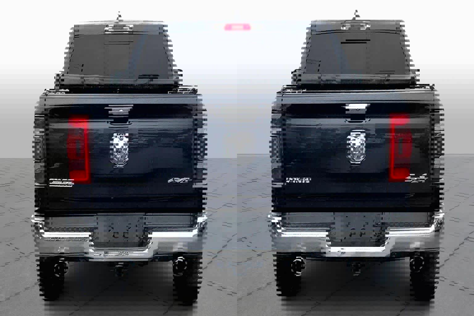 Used 2019 RAM 1500 Laramie image 4