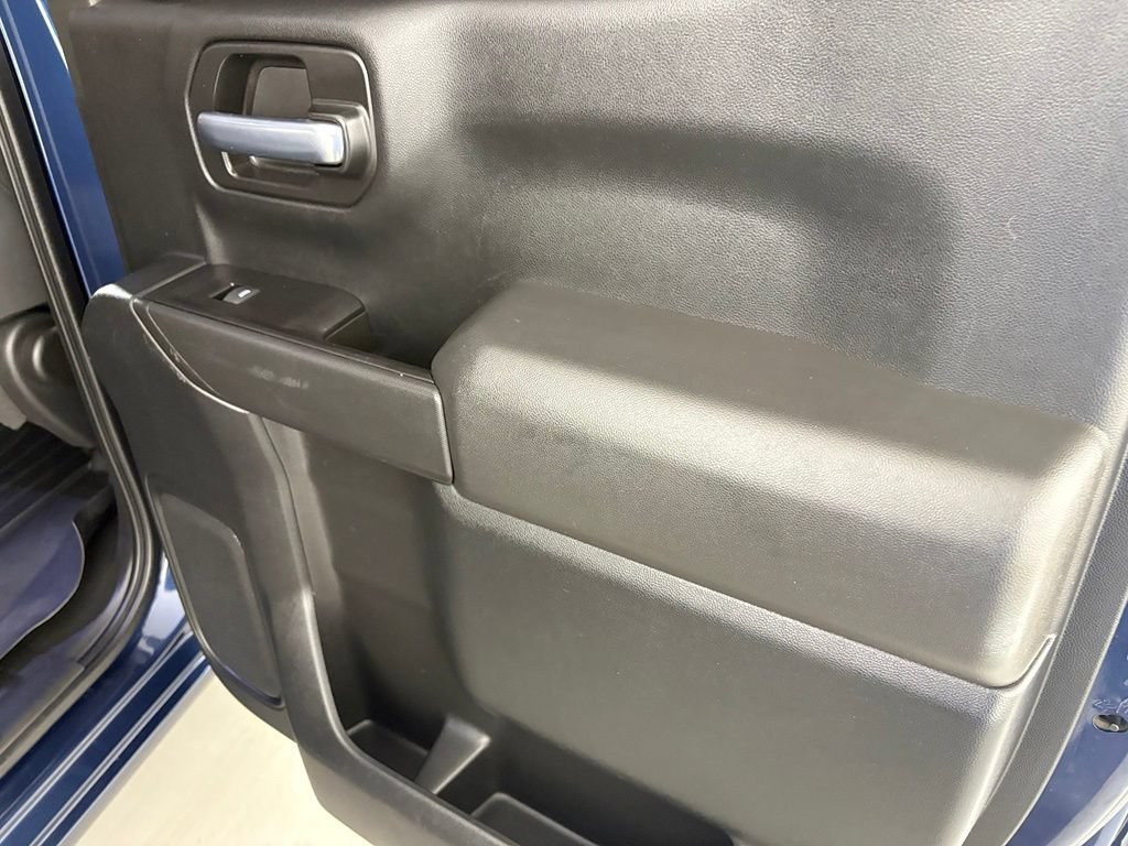 Certified 2021 Chevrolet Silverado 1500 LT RWD image 44