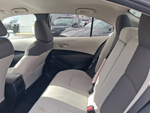 Used 2021 Toyota Corolla LE w/ LE Convenience Package FWD image 6