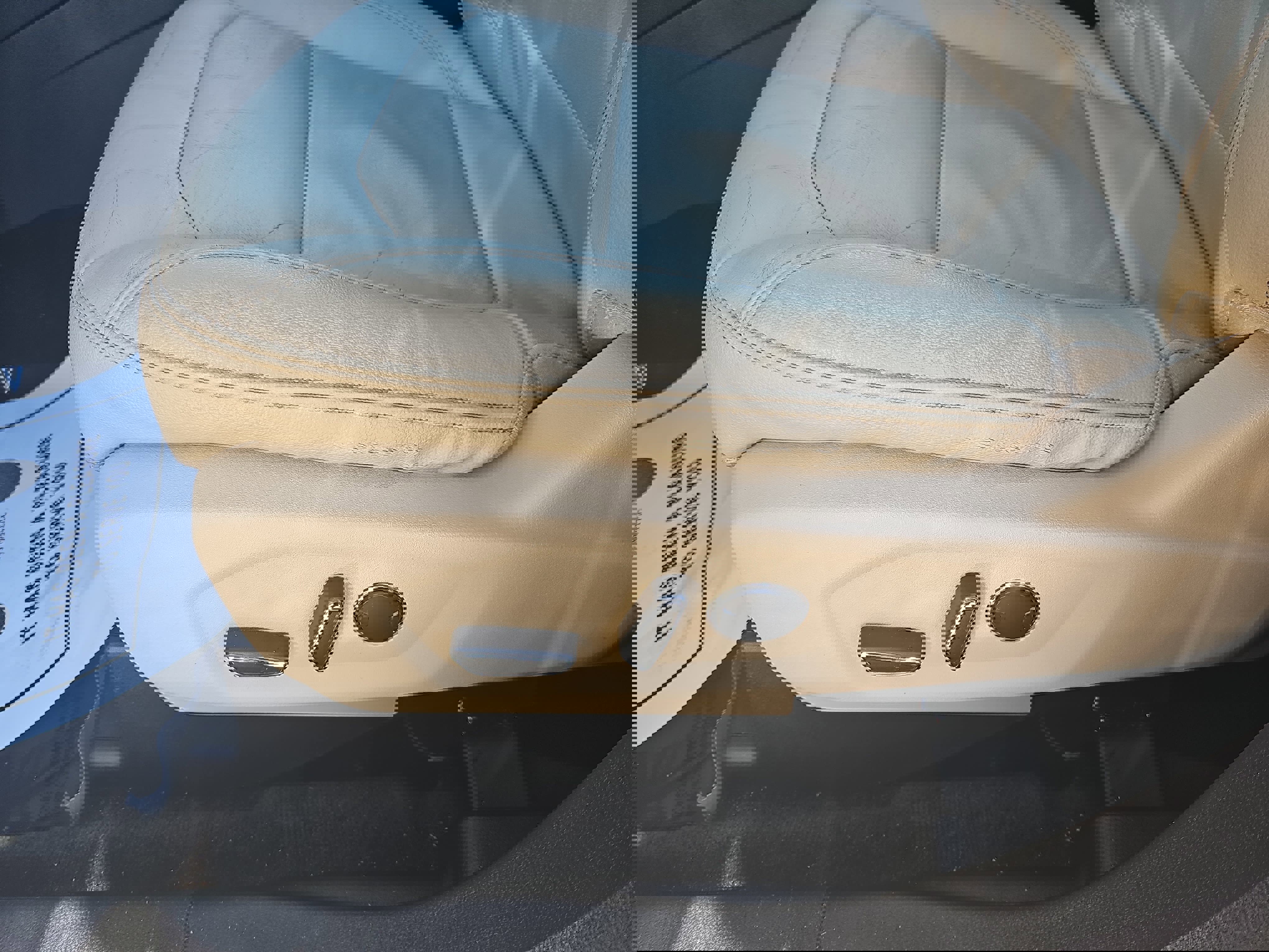 Used 2016 Ford Explorer XLT w/ Equipment Group 202A image 28