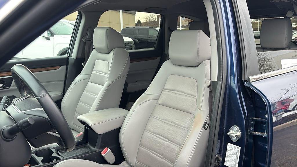 Used 2019 Honda CR-V Touring image 10