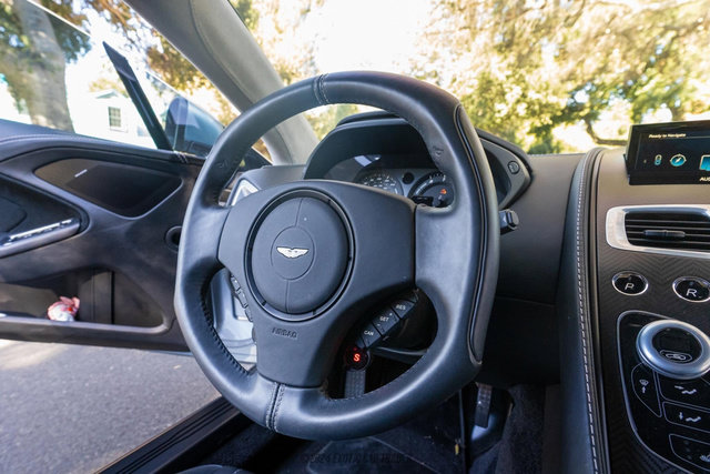 Used 2014 Aston Martin Vanquish Coupe RWD image 30