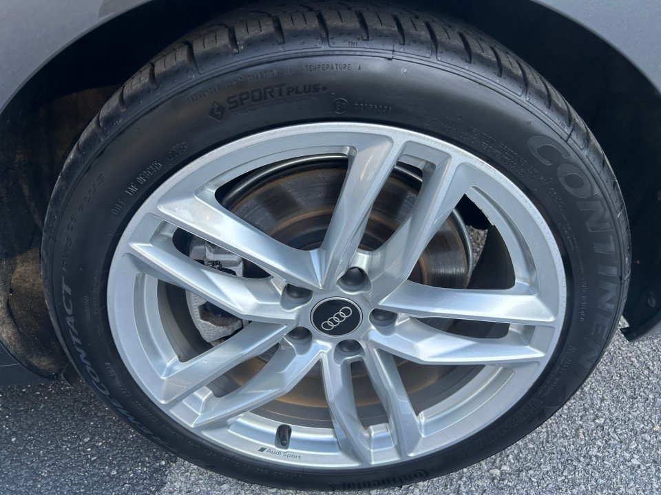 Used 2022 Audi A4 2.0T Premium Plus AWD/4WD image 22