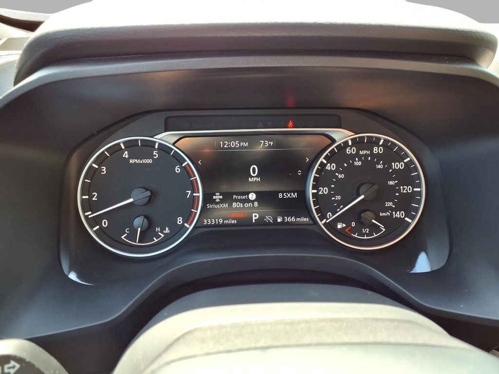 Used 2025 Nissan Rogue SV FWD image 16