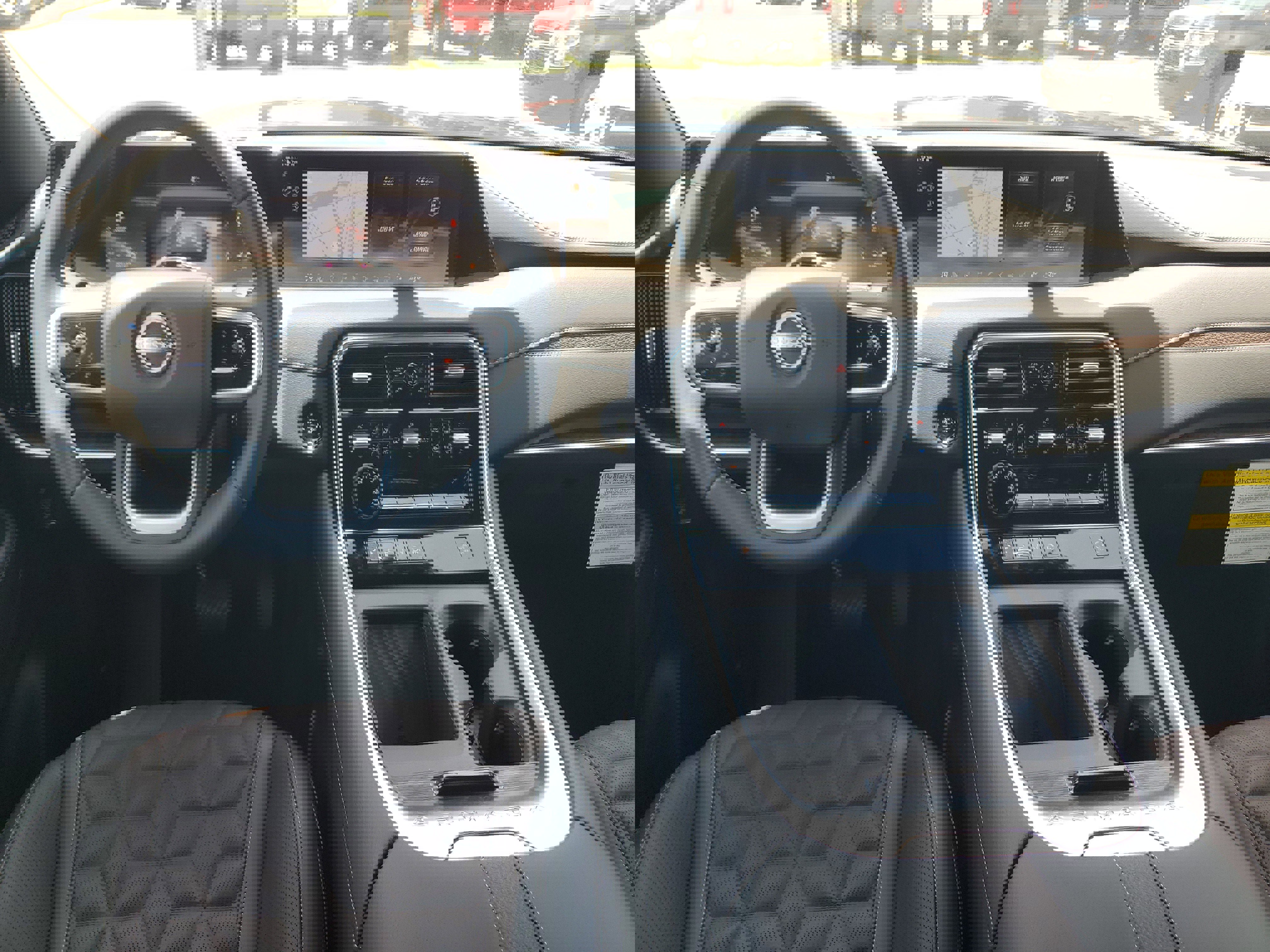 New 2025 Nissan Armada Platinum image 14