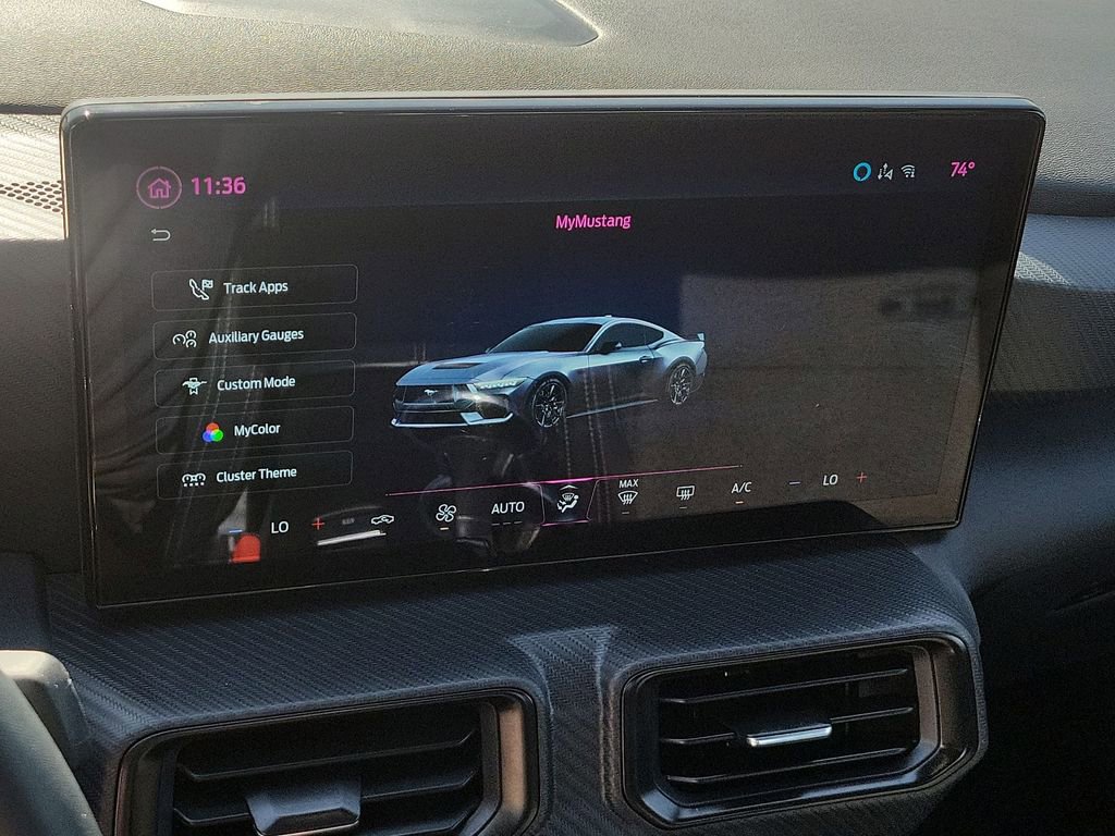 Used 2025 Ford Mustang EcoBoost image 31