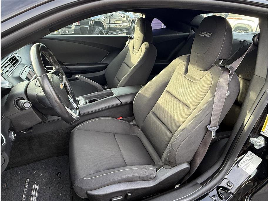 Used 2013 Chevrolet Camaro SS image 11