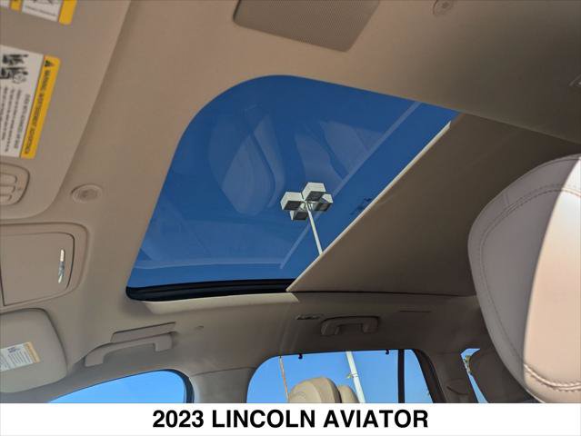 Used 2023 Lincoln Aviator Reserve w/ Equipment Group 201A AWD/4WD image 24