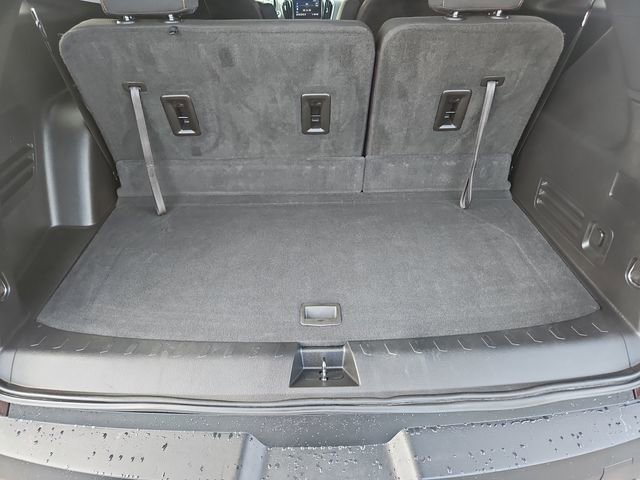 Used 2021 Chevrolet Traverse LT FWD image 23