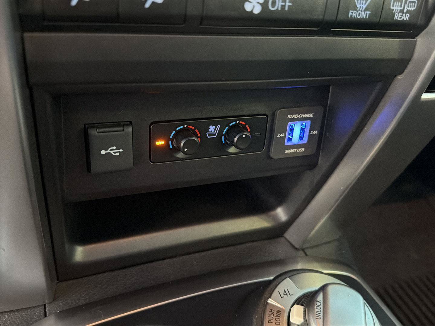 Certified 2024 Toyota 4Runner Limited AWD/4WD image 28