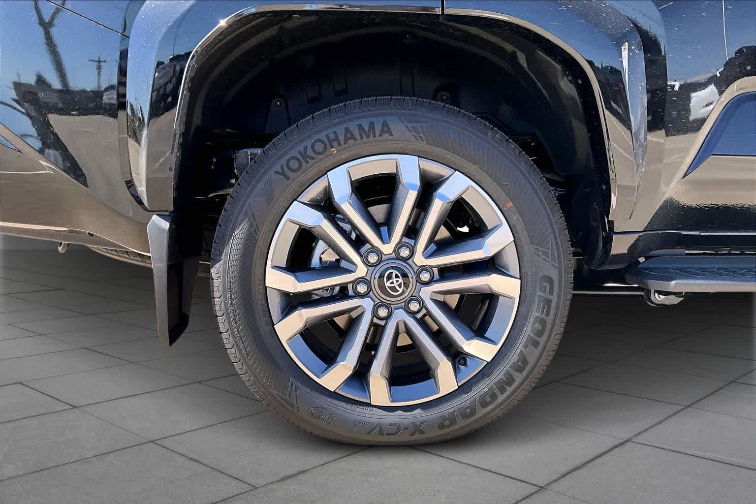 New 2026 Toyota 4Runner Limited AWD/4WD image 11