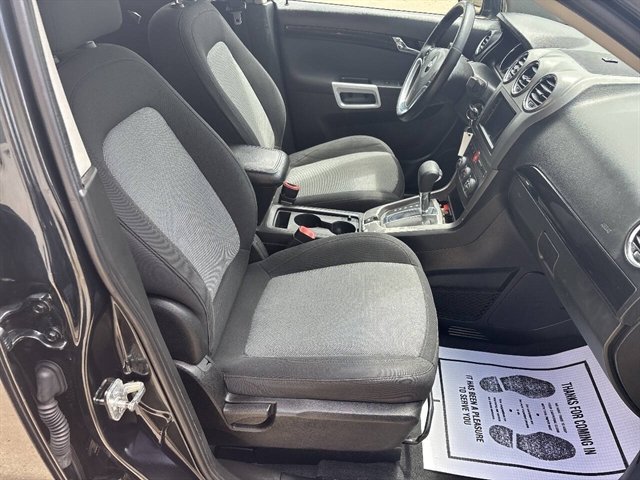 Used 2014 Chevrolet Captiva Sport LT FWD image 17