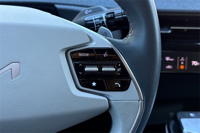 Certified 2024 Kia EV6 Wind w/ Wind Technology Package image 32