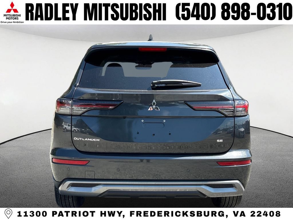 New 2026 Mitsubishi Outlander SE FWD image 17