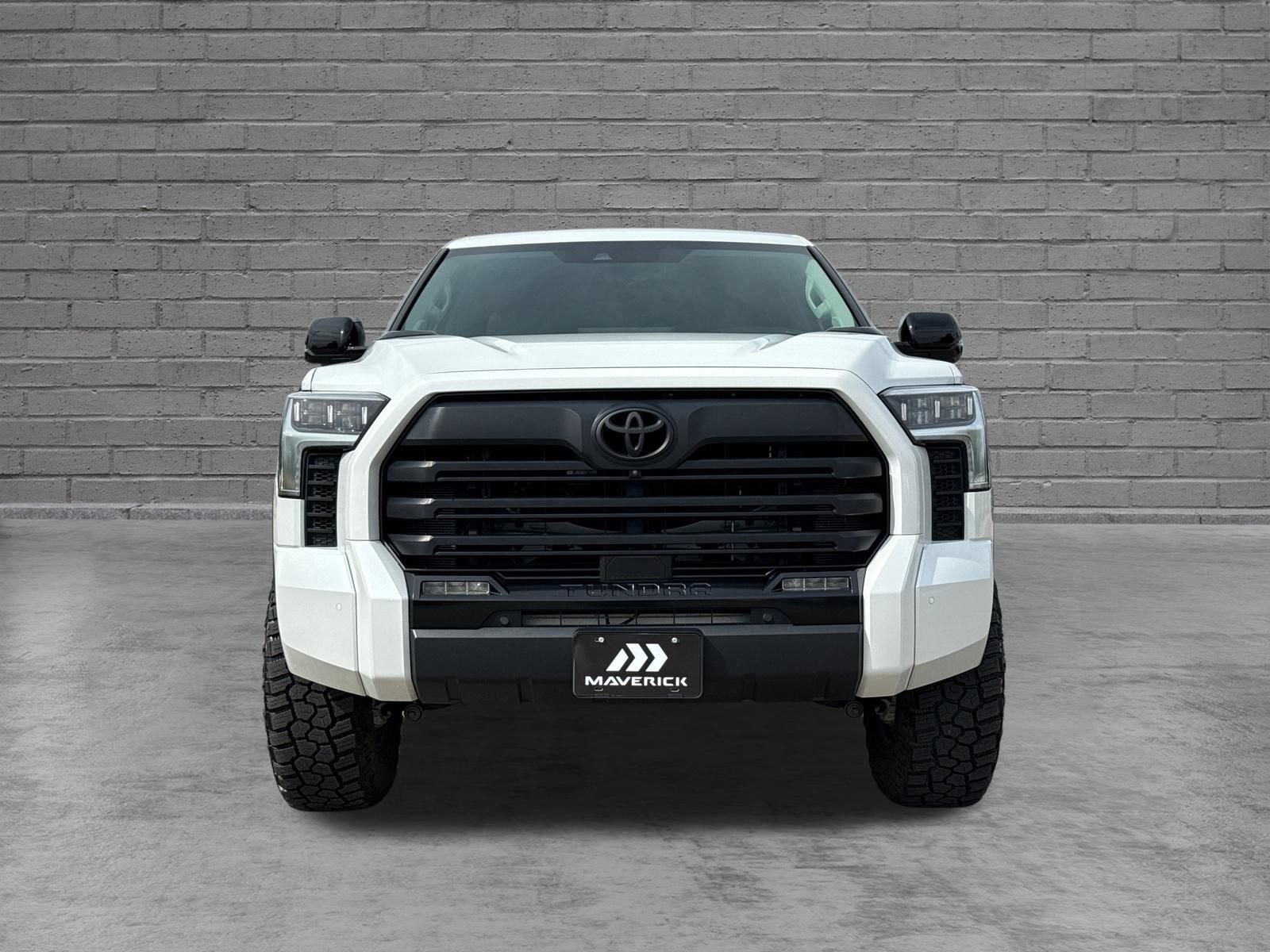 Used 2024 Toyota Tundra Limited AWD/4WD image 6