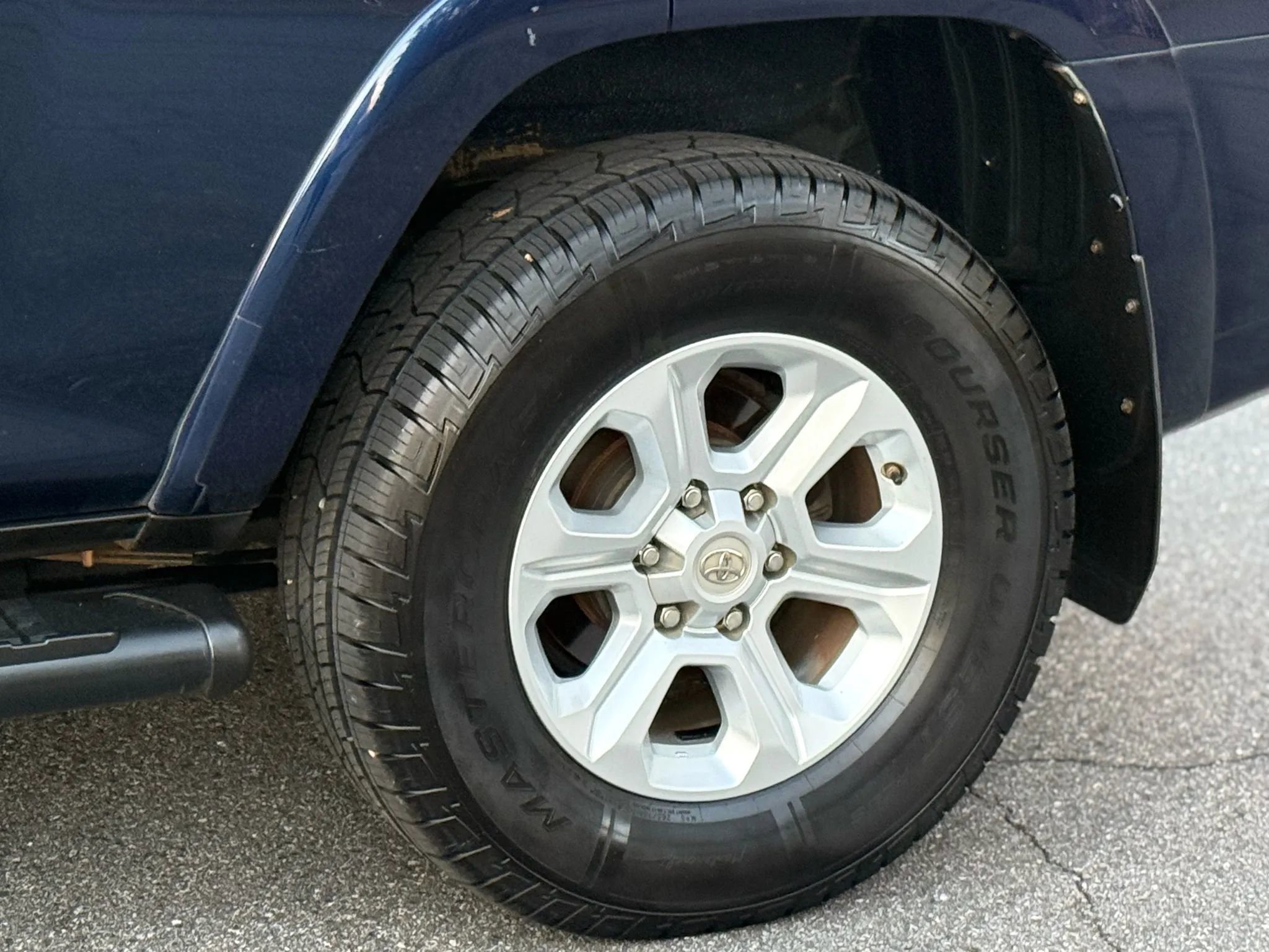 Used 2017 Toyota 4Runner SR5 Premium RWD image 12